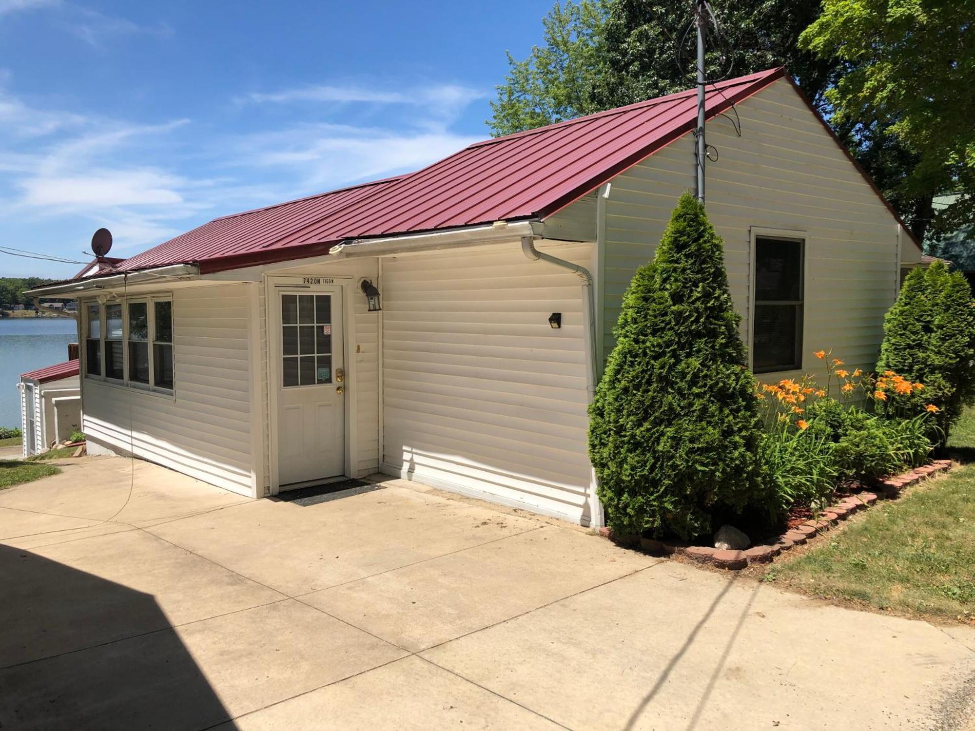 The Wellington Lake Cottage Middlebury エクステリア 写真