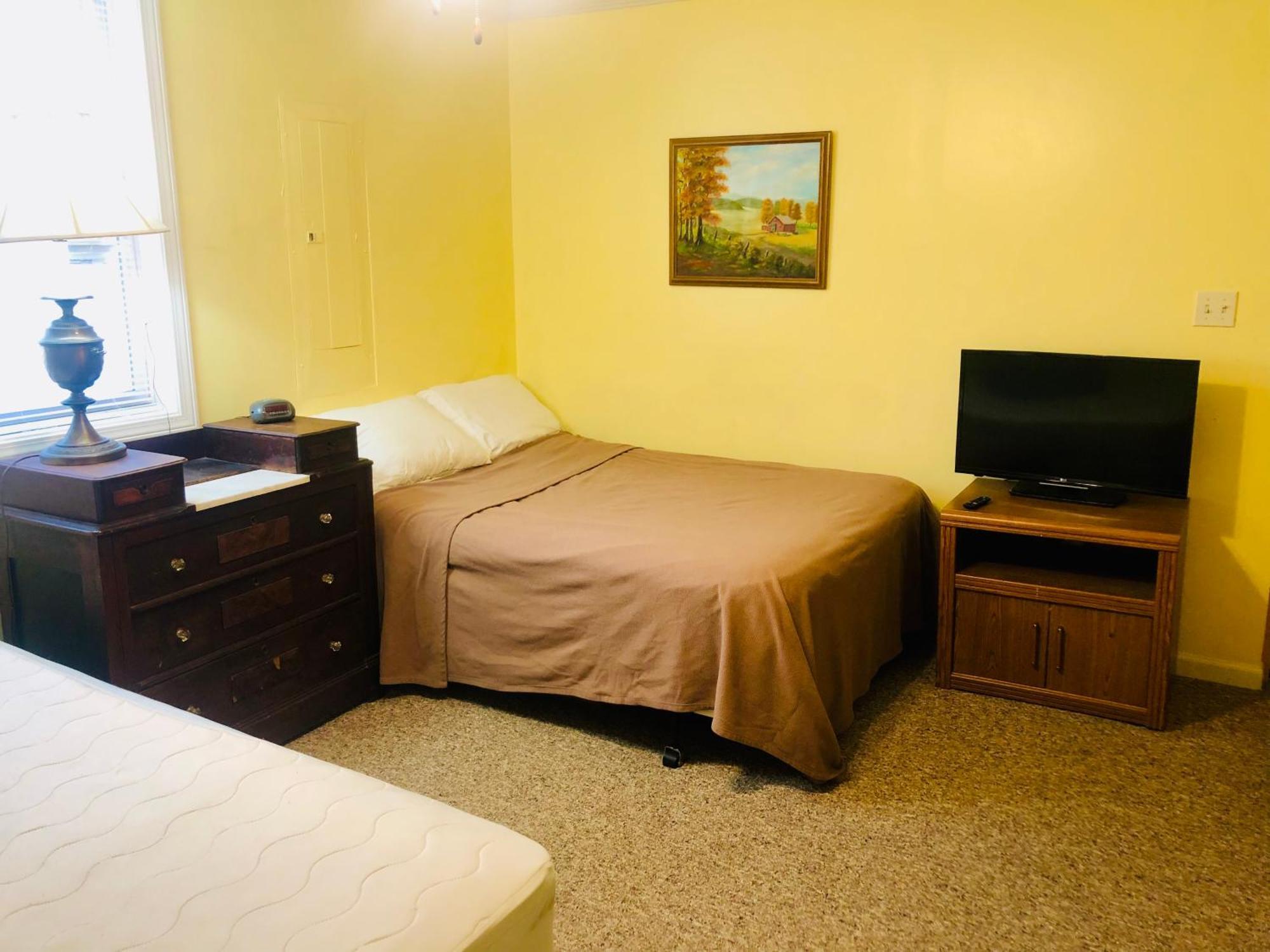 The Wellington Lake Cottage Middlebury エクステリア 写真