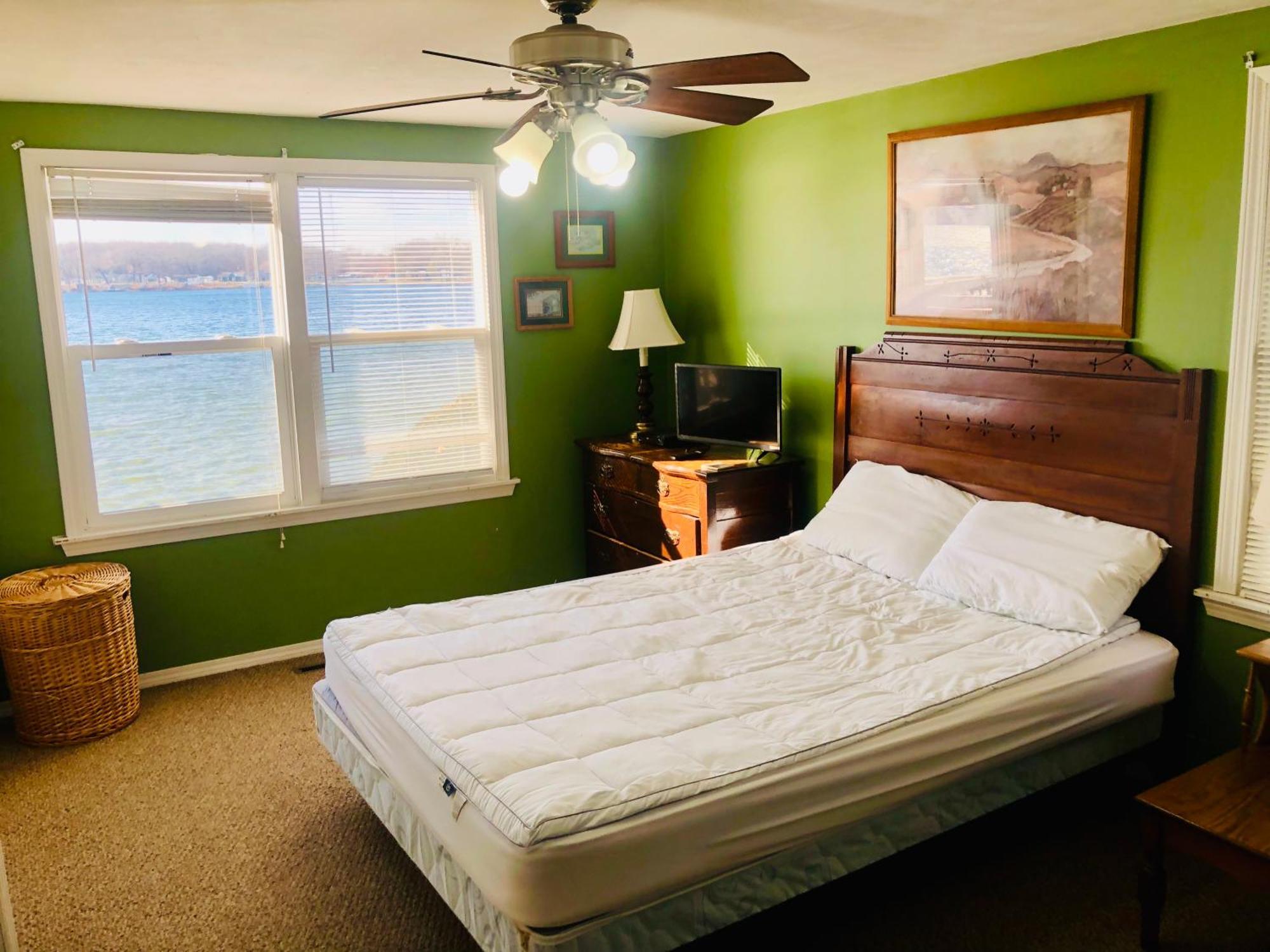 The Wellington Lake Cottage Middlebury エクステリア 写真